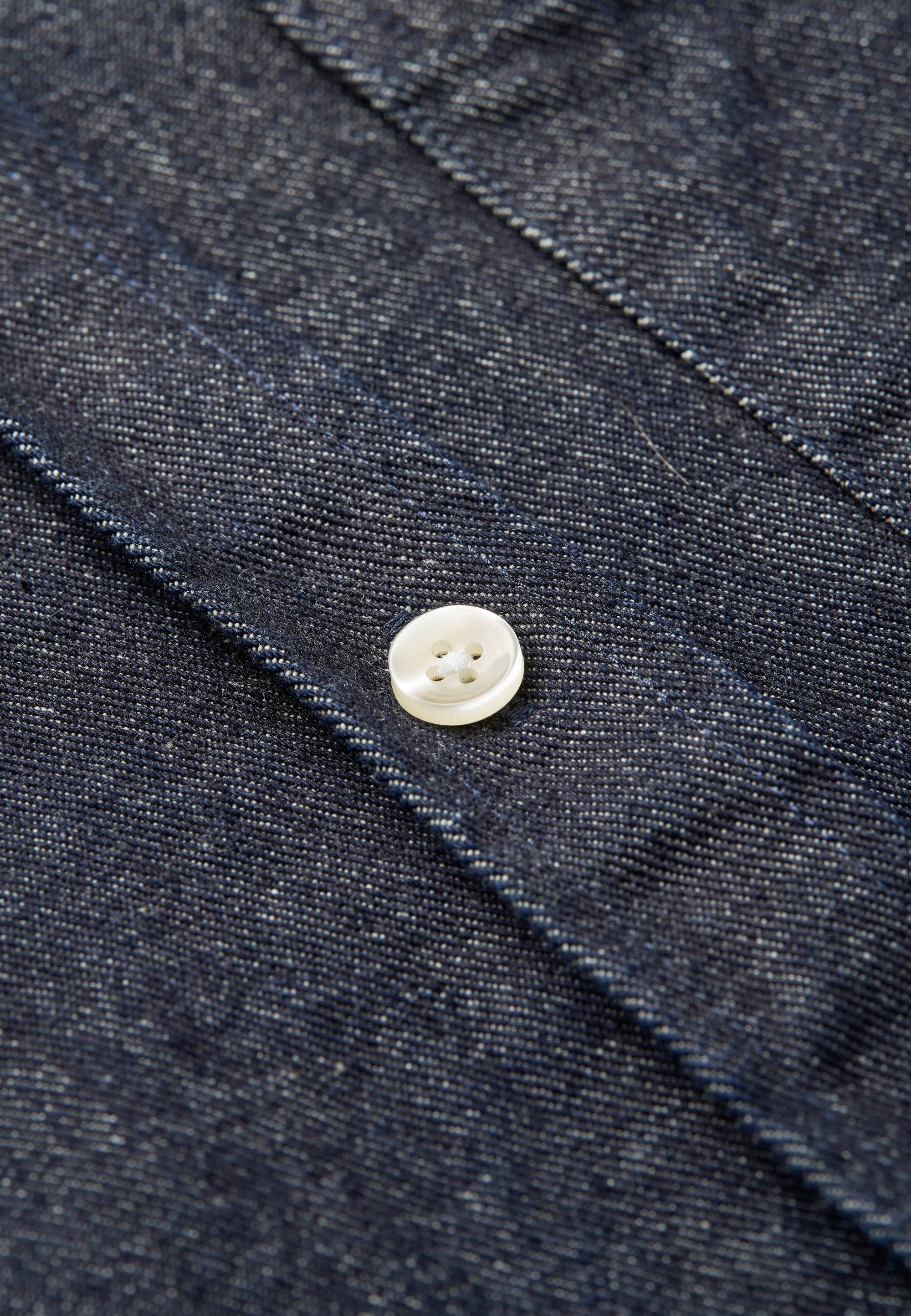 Classic Women’s Denim Shirt in 100% Cotton – Dark