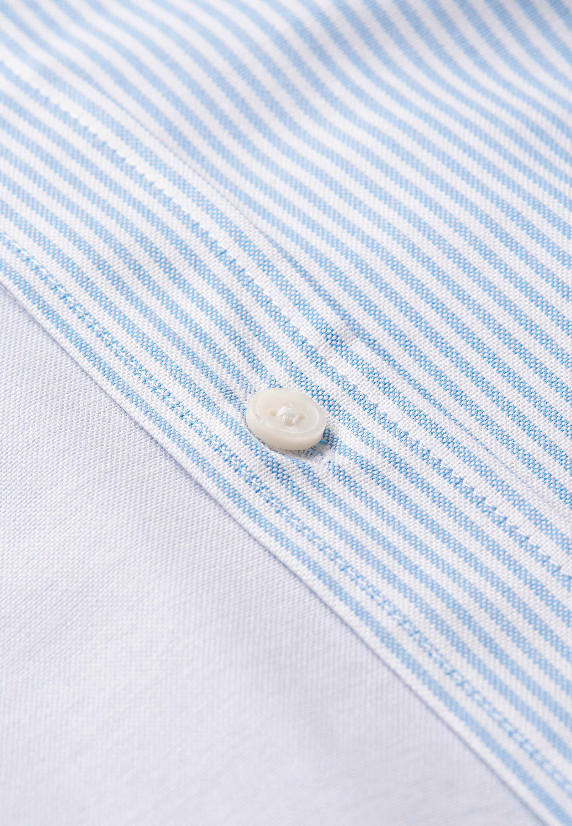 Classic men’s Shirt in 100% Organic Washed Oxford  – Mix