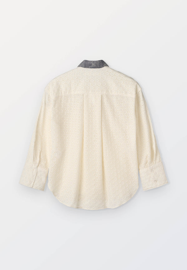 Oversized Women’s Shirt Anglaise – Cream White